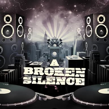 A Broken Silence (Japanese Edition)
