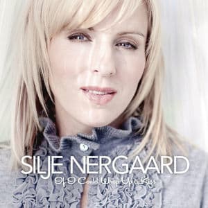 If I Could Wrap Up A Kiss Silje's Christmas (bonus Track Version)