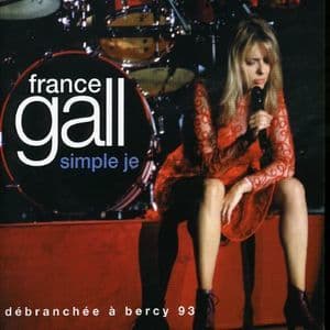 Simple je. Débranchée à Bercy 93