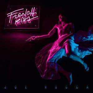 French Kiss [Hi-Res]