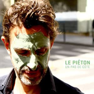 Un Pas De Cote