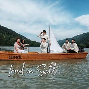 Land In Sicht